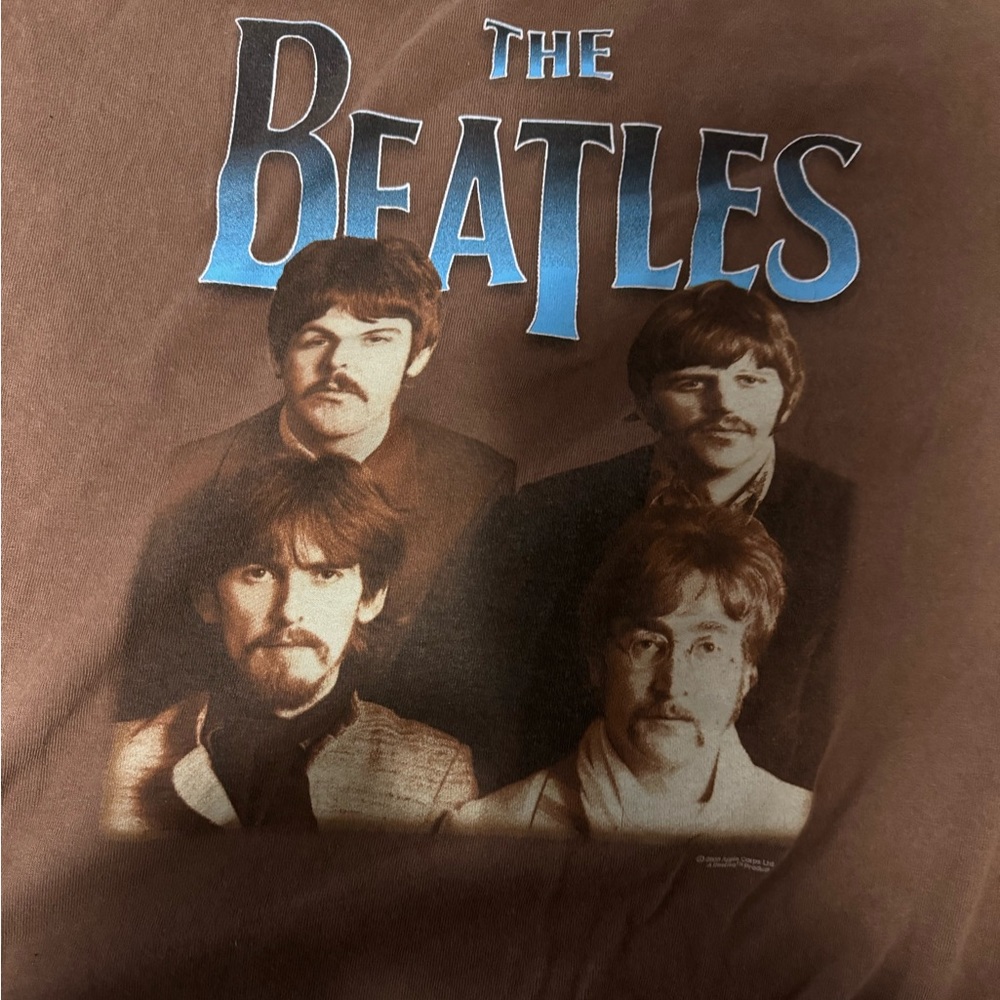 2000 Vintage Beatles shirt